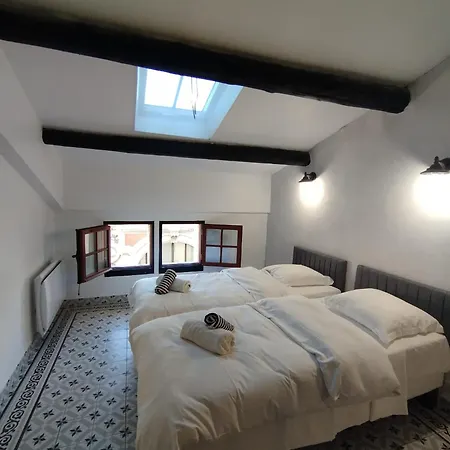 아파트 Maison De Face Aux Halles 베지에